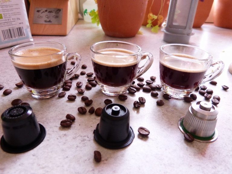 Wiederbefüllbare Kaffeekapseln für Nespresso-Maschinen im Test