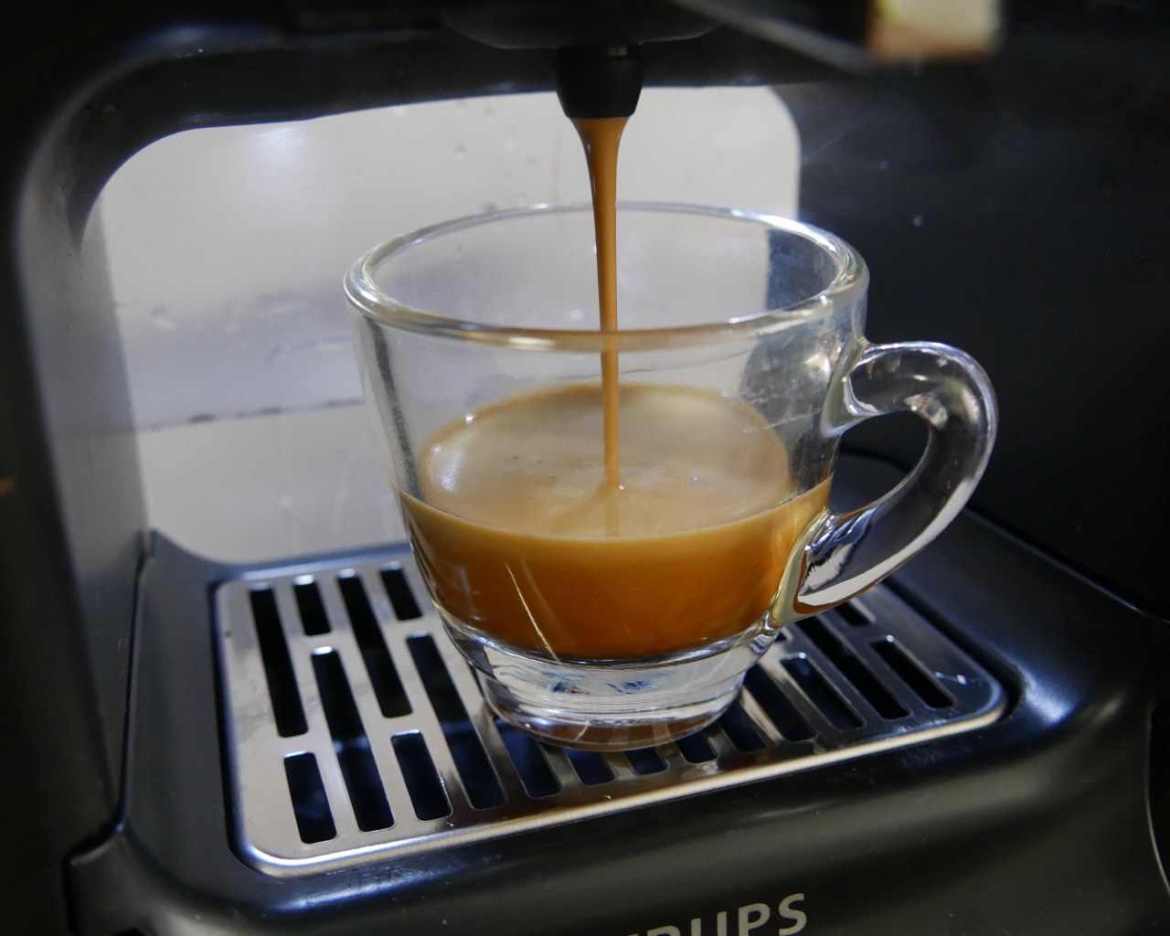 Delonghi nespresso pixie