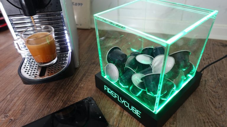 FIREFLYCUBE: Stylisch & praktisch Kaffeekapseln aufbewahren