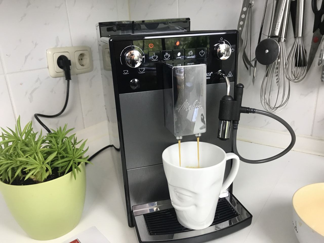 Melitta_Avanza_Test_F270-100_Testbericht_Kaffeevollautomat_Erfahrungen ...